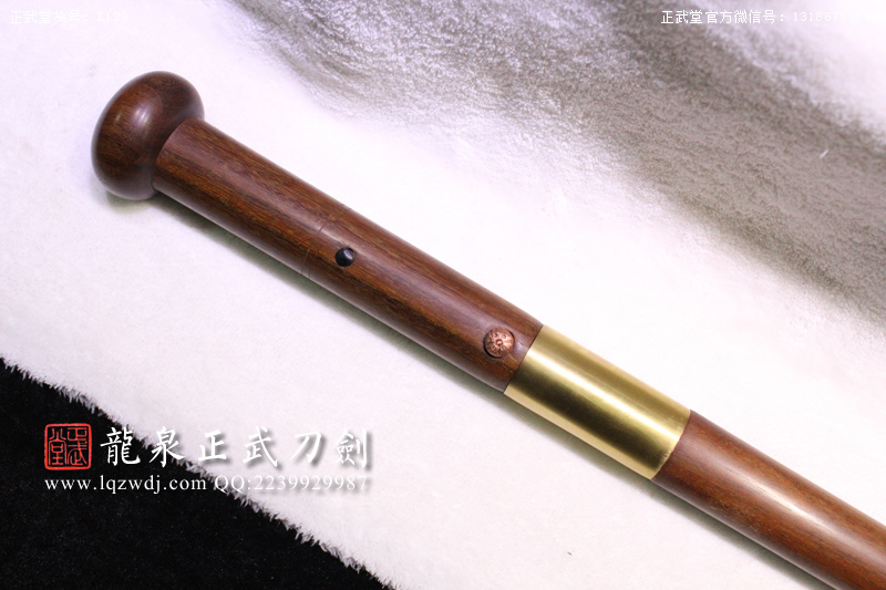 周正武龍泉寶劍專(zhuān)賣(mài)店,周正武龍泉?jiǎng)r(jià)格,正武堂官網(wǎng),龍泉刀劍官網(wǎng),龍泉?jiǎng)χ苷?正武刀劍,龍泉正武刀劍官網(wǎng),龍泉正武刀劍,龍泉?jiǎng)? border=