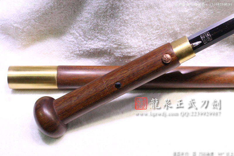 周正武龍泉寶劍專(zhuān)賣(mài)店,周正武龍泉?jiǎng)r(jià)格,正武堂官網(wǎng),龍泉刀劍官網(wǎng),龍泉?jiǎng)χ苷?正武刀劍,龍泉正武刀劍官網(wǎng),龍泉正武刀劍,龍泉?jiǎng)? border=